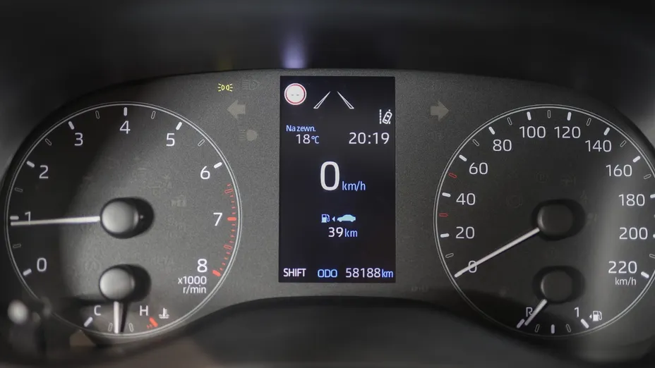 TOYOTA Yaris Yaris 1.0 Active