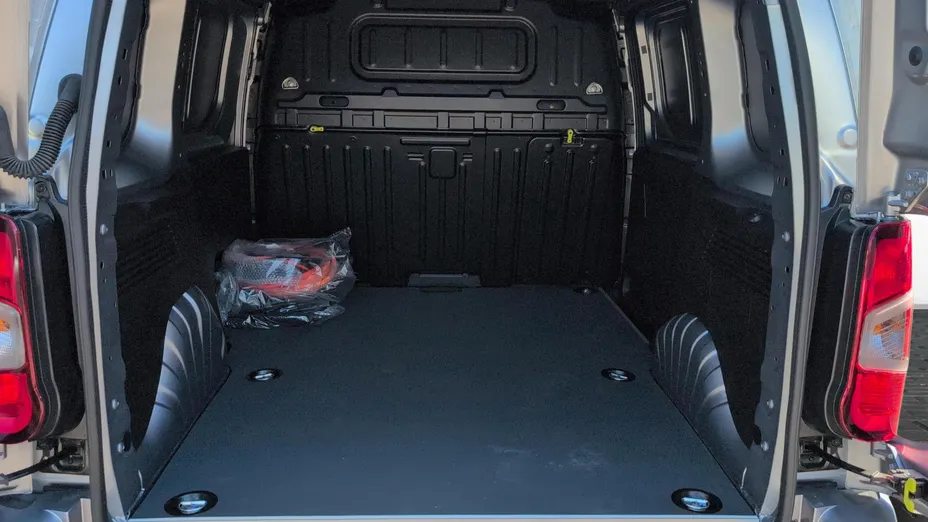 TOYOTA Proace City Proace City EV Standard 2,4t Comfort