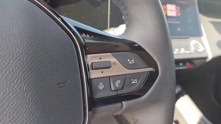 PEUGEOT 308 308 SW 1.5 BlueHDi Active S&S EAT8