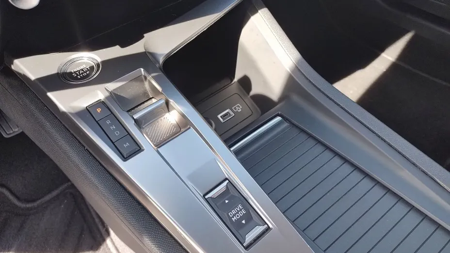 PEUGEOT 308 308 SW 1.5 BlueHDi Active S&S EAT8