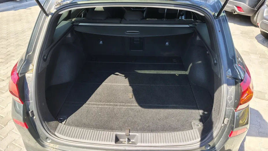 HYUNDAI i30 i30 1.5 DPI Comfort