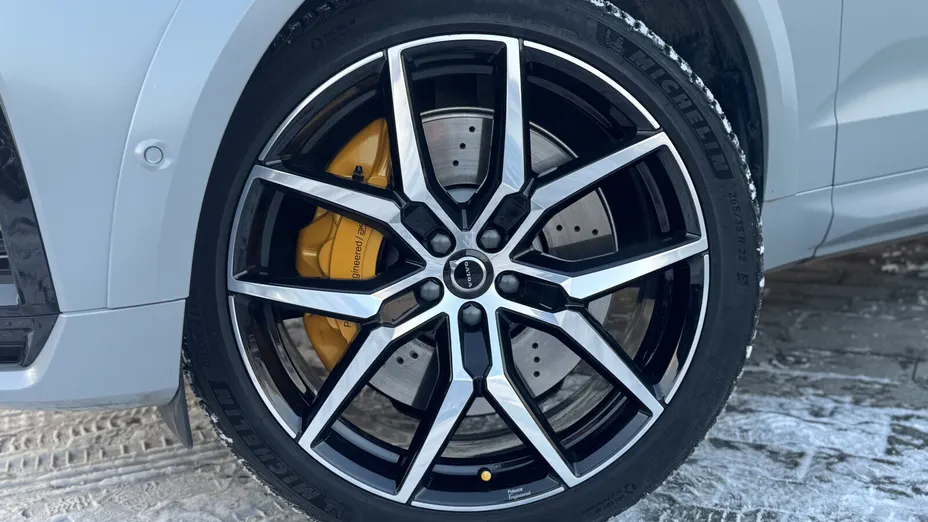 VOLVO XC60 XC60 T8 Plug-In Hybrid AWD Polestar Engineered aut