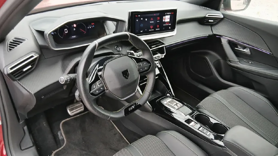 PEUGEOT 2008 2008 PureTech 130 GT S&S EAT8