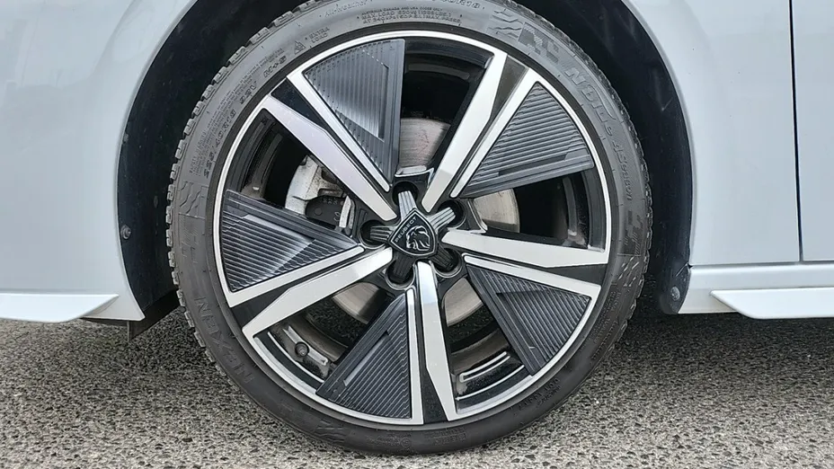 PEUGEOT 308 308 1.2 PureTech GT S&S EAT8