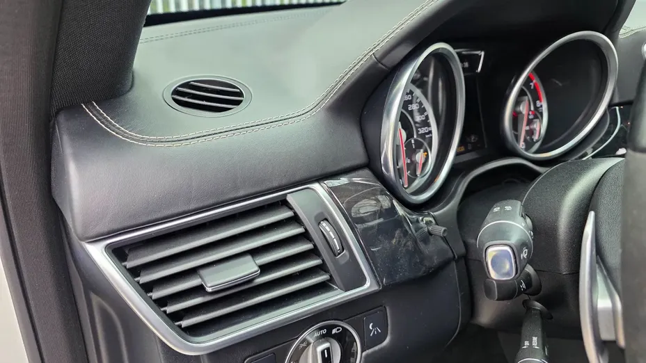 MERCEDES-BENZ ML ML 63 AMG 4-Matic