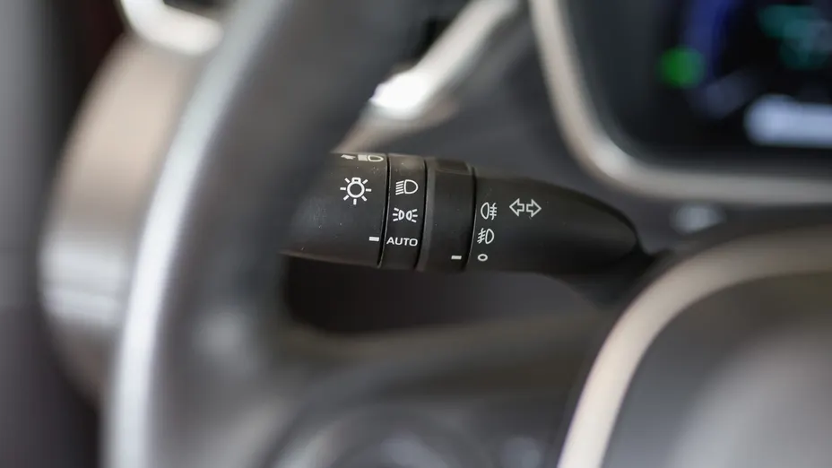 TOYOTA Corolla Cross Corolla Cross 2.0 Hybrid Executive AWD