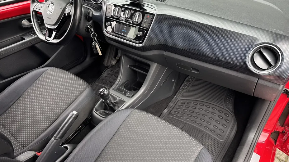 VOLKSWAGEN up! up! 1.0 move up!