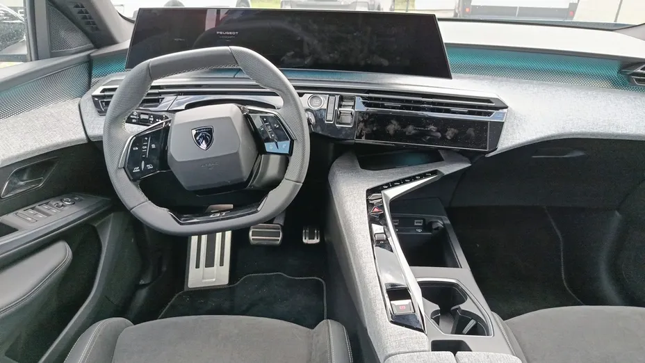 PEUGEOT 3008 3008 1.2 PureTech mHEV GT e-DCS6