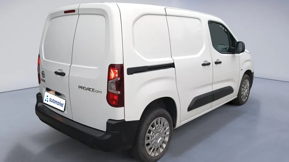 TOYOTA Proace Proace 1.5 D-4D Compact 2,6t Active