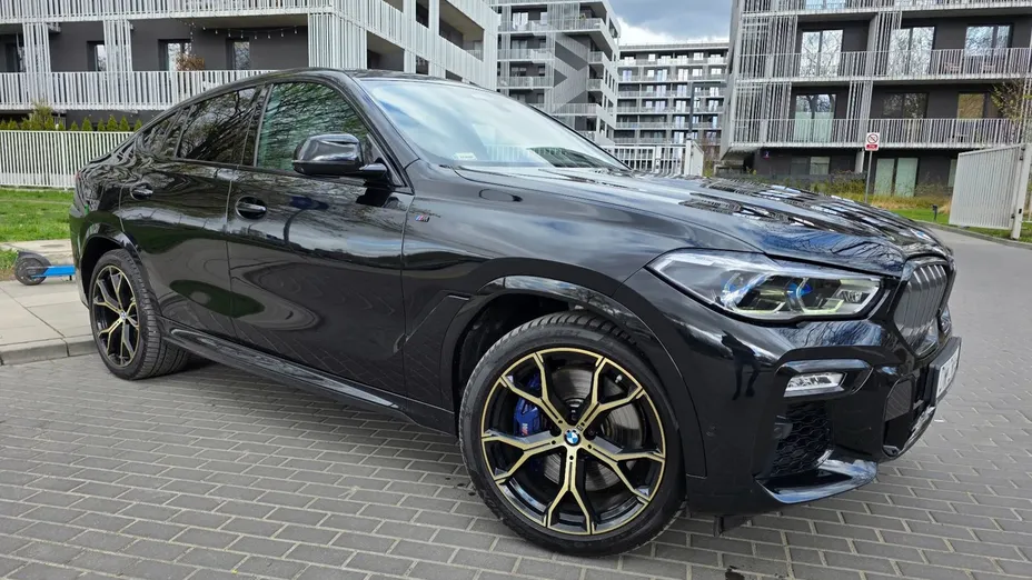 BMW X6 M -