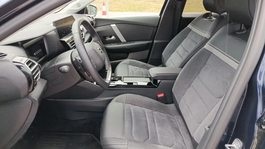 CITROEN C4 X C4 X 1.2 PureTech Max S&S EAT8