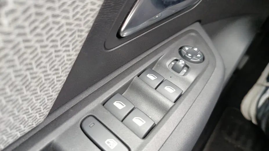 CITROEN C4 X C4 X 1.2 PureTech Max S&S EAT8