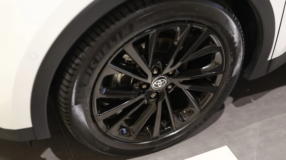 TOYOTA C-HR C-HR 2.0 Hybrid Dynamic Force GR Sport