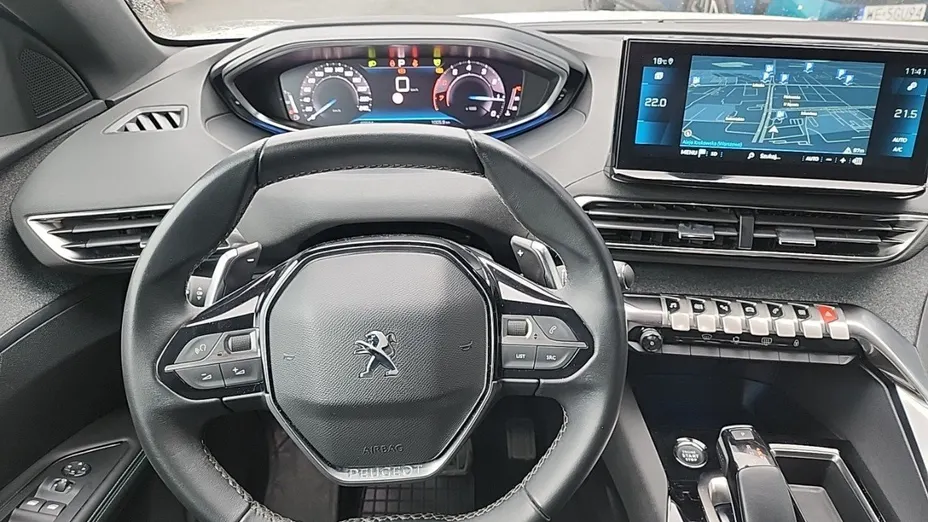 PEUGEOT 3008 3008 1.2 PureTech Allure Pack S&S EAT8