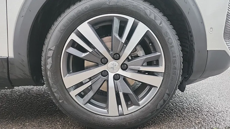 PEUGEOT 3008 3008 1.2 PureTech Allure Pack S&S EAT8