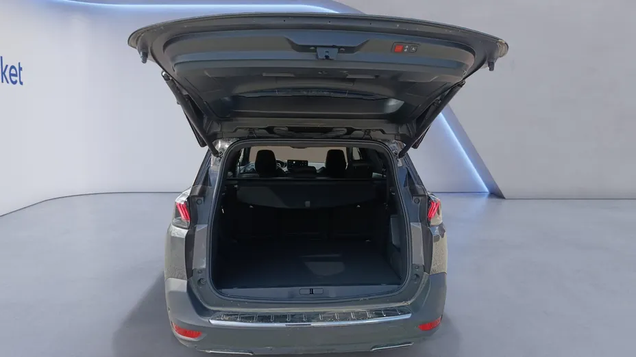 PEUGEOT 5008 5008 1.5 BlueHDi GT S&S EAT8