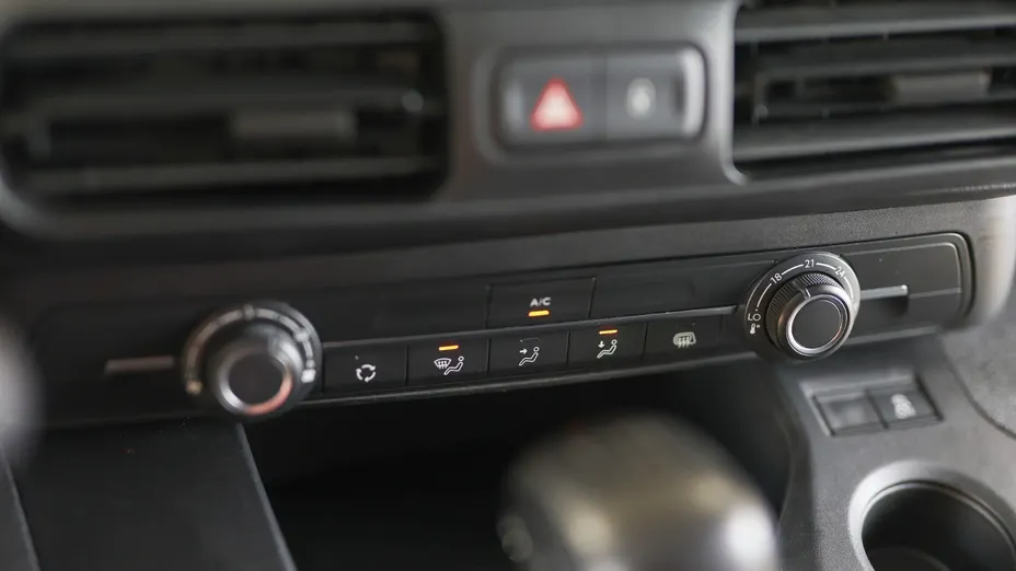 TOYOTA Proace City Proace City 1.5 D-4D Standard 2,3t Active