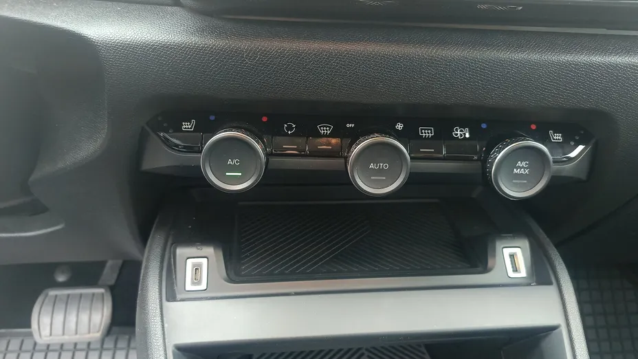 CITROEN C4 X C4 X 1.2 PureTech Feel Pack S&S EAT8