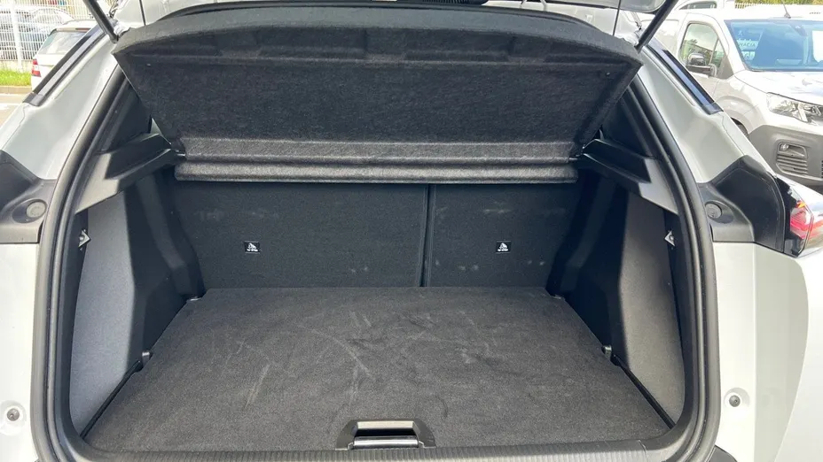 PEUGEOT 2008 2008 PureTech 130 GT S&S EAT8