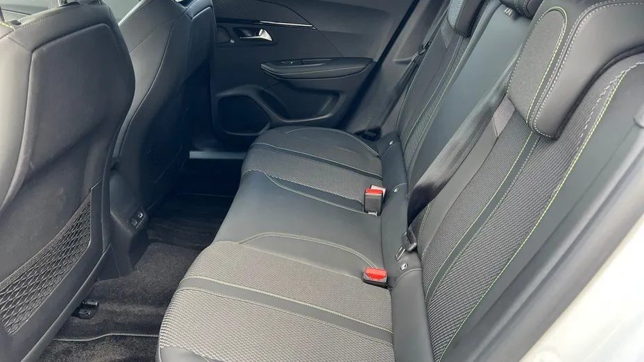 PEUGEOT 2008 2008 PureTech 130 GT S&S EAT8