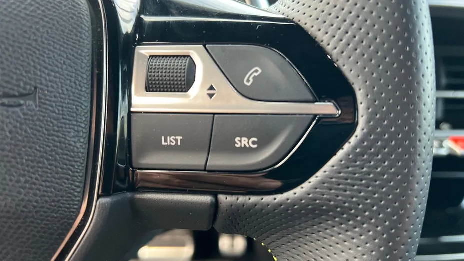 PEUGEOT 2008 2008 PureTech 130 GT S&S EAT8