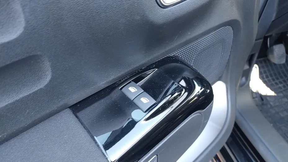 CITROEN C3 C3 1.2 PureTech Shine