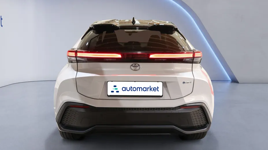 TOYOTA C-HR C-HR 2.0 Hybrid Dynamic Force Style AWD