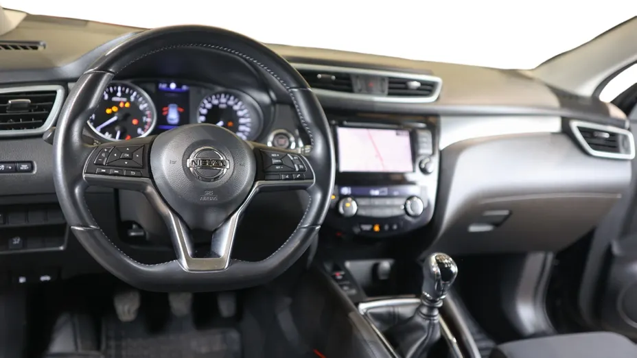 NISSAN Qashqai Qashqai 1.3 DIG-T N-Connecta