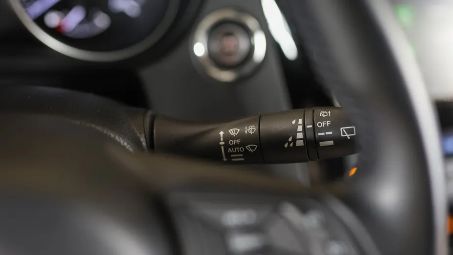 NISSAN Qashqai Qashqai 1.3 DIG-T N-Connecta