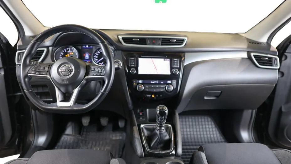 NISSAN Qashqai Qashqai 1.3 DIG-T N-Connecta