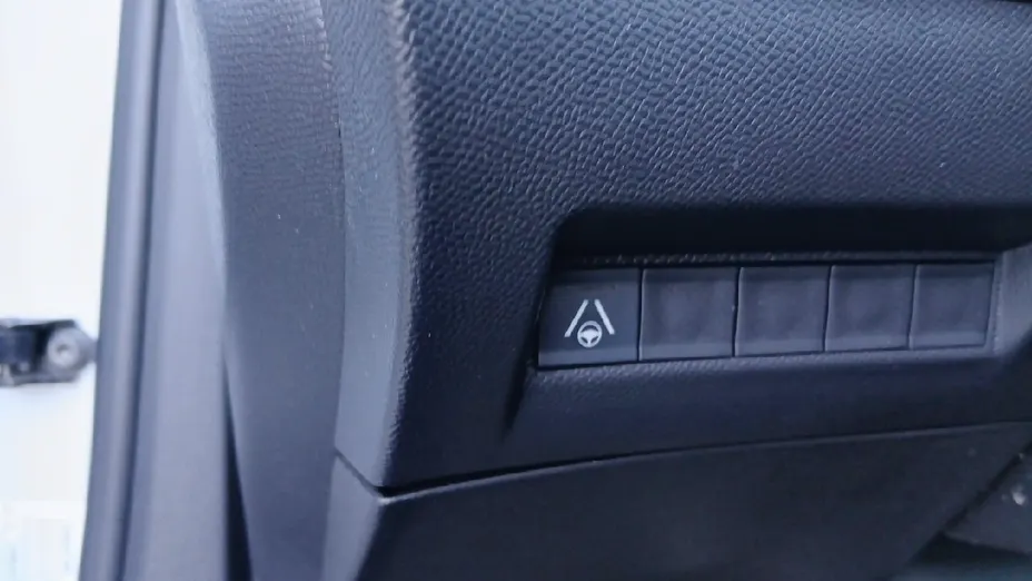 PEUGEOT 2008 2008 1.2 PureTech GT S&S EAT8