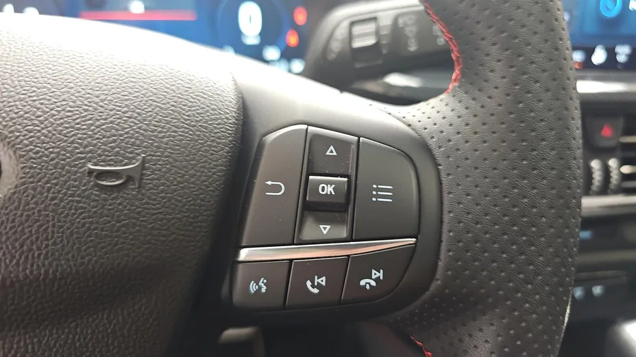 FORD Focus Focus 1.0 EcoBoost mHEV ST-Line X aut