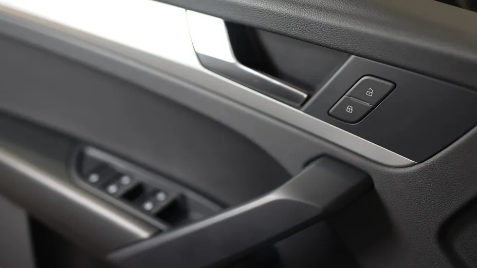 AUDI Q5 Q5 40 TDI mHEV Quattro S tronic