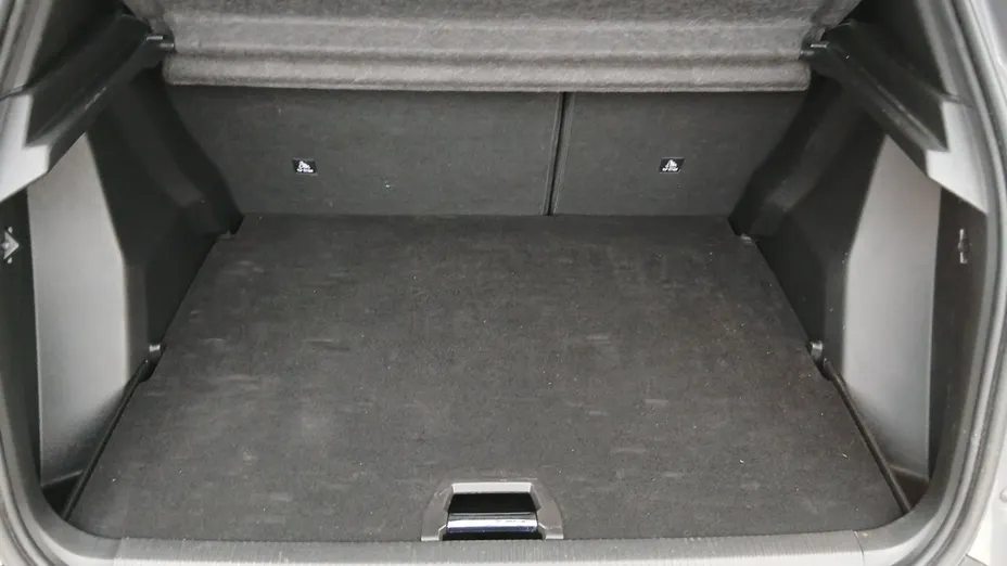 PEUGEOT 2008 2008 1.2 PureTech Allure S&S EAT8