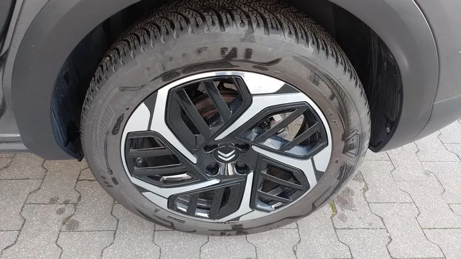 CITROEN C4 C4 1.2 PureTech Max S&S EAT8