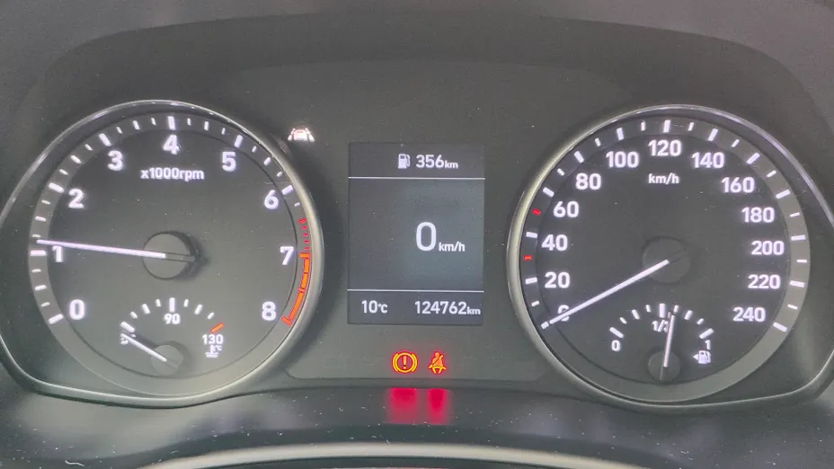 HYUNDAI i30 i30 1.5 DPI Comfort