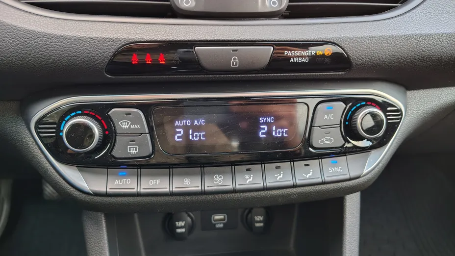 HYUNDAI i30 i30 1.5 DPI Comfort