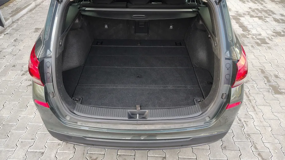 HYUNDAI i30 i30 1.5 DPI Comfort