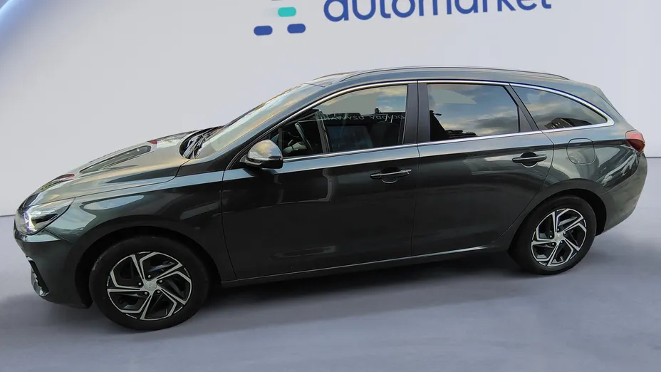 HYUNDAI i30 i30 1.5 DPI Comfort