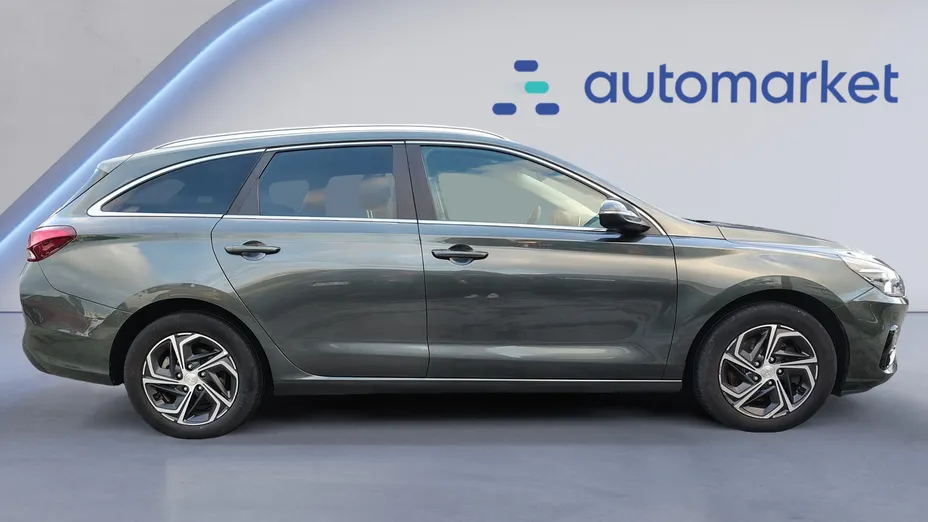 HYUNDAI i30 i30 1.5 DPI Comfort