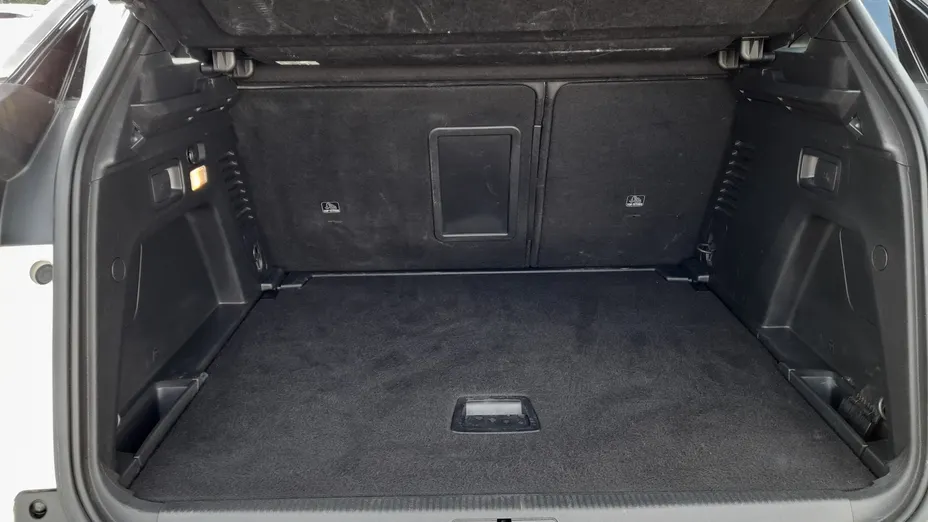 PEUGEOT 3008 3008 1.2 PureTech Allure Pack S&S EAT8