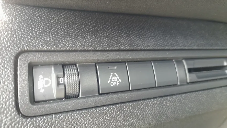 PEUGEOT 3008 3008 1.2 PureTech Allure Pack S&S EAT8