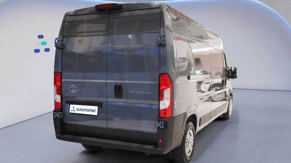 TOYOTA Proace Max Proace Max Heavy 2.2 D-4D L3H2 Comfort aut