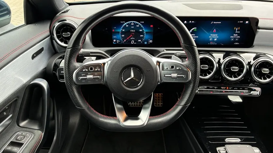 MERCEDES-BENZ CLA CLA 180 7G-DCT