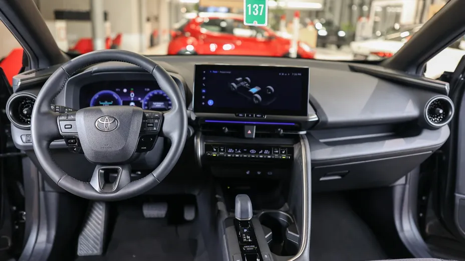 TOYOTA C-HR C-HR 2.0 Hybrid Dynamic Force Executive