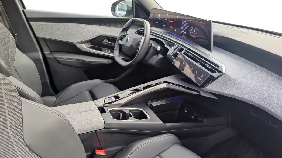 PEUGEOT 3008 3008 1.2 PureTech mHEV Allure e-DCS6