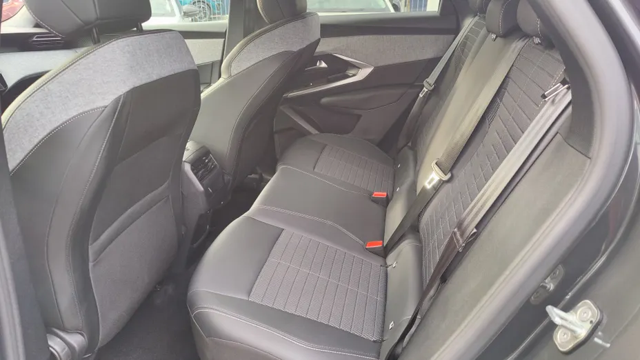 PEUGEOT 3008 3008 1.2 PureTech mHEV Allure e-DCS6