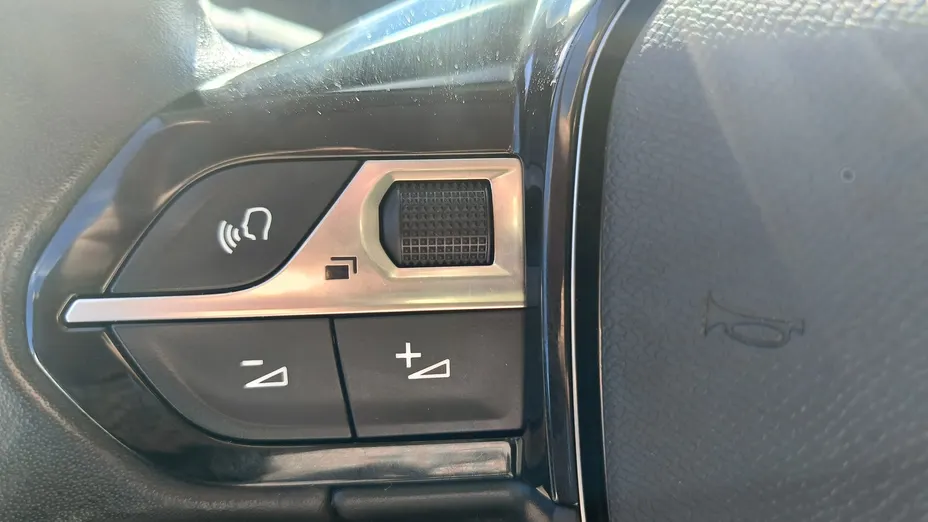 PEUGEOT 2008 2008 1.5 BlueHDi Active Pack S&S