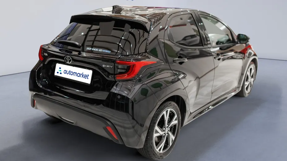 TOYOTA Yaris Yaris Hybrid 1.5 Style