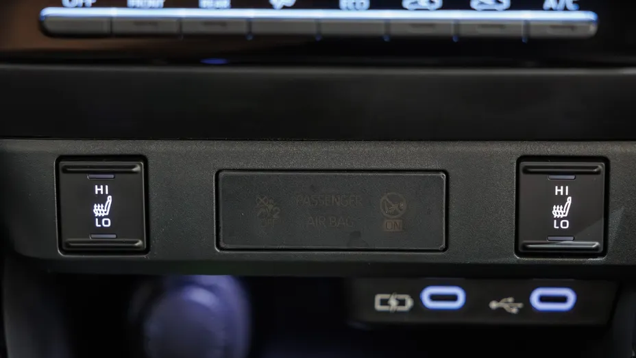 TOYOTA Yaris Yaris Hybrid 1.5 Style